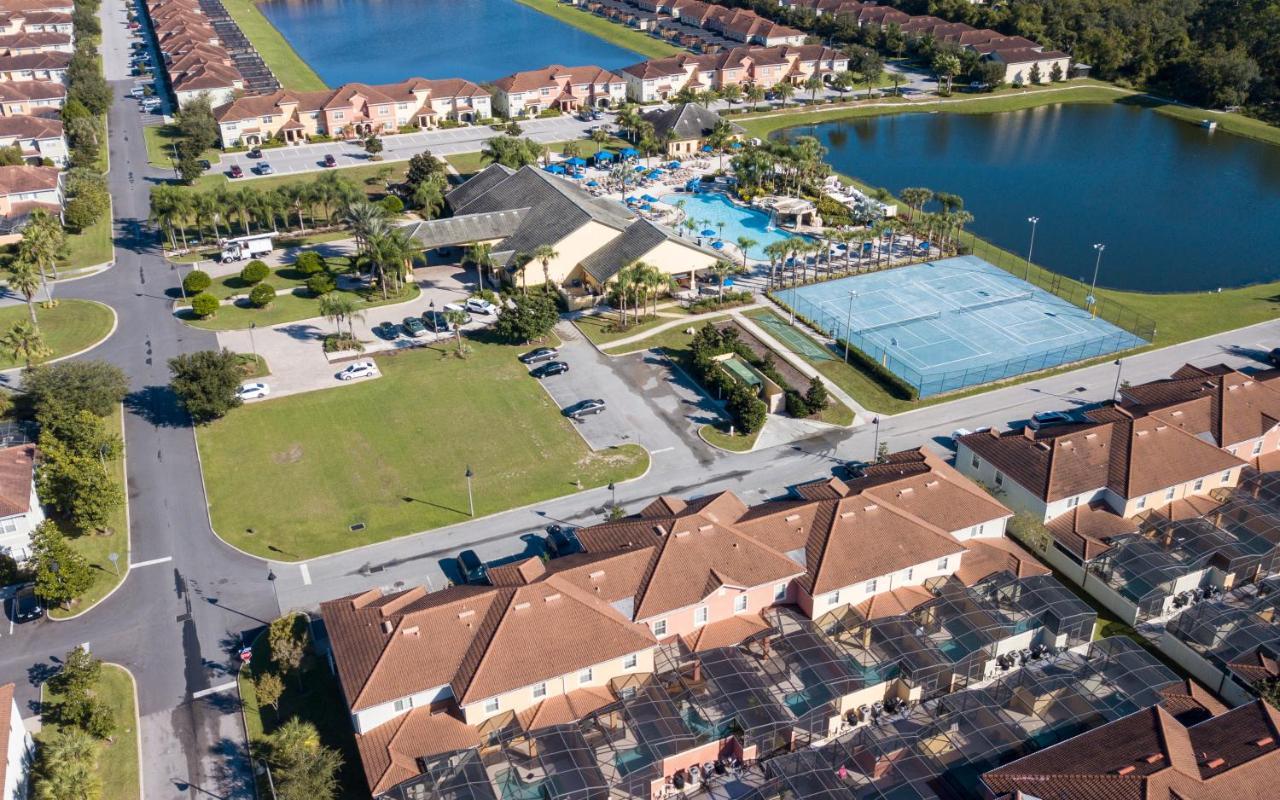 Stunning 4 Bd W/ Pool Close To Disney 8940 Four Corners Eksteriør billede